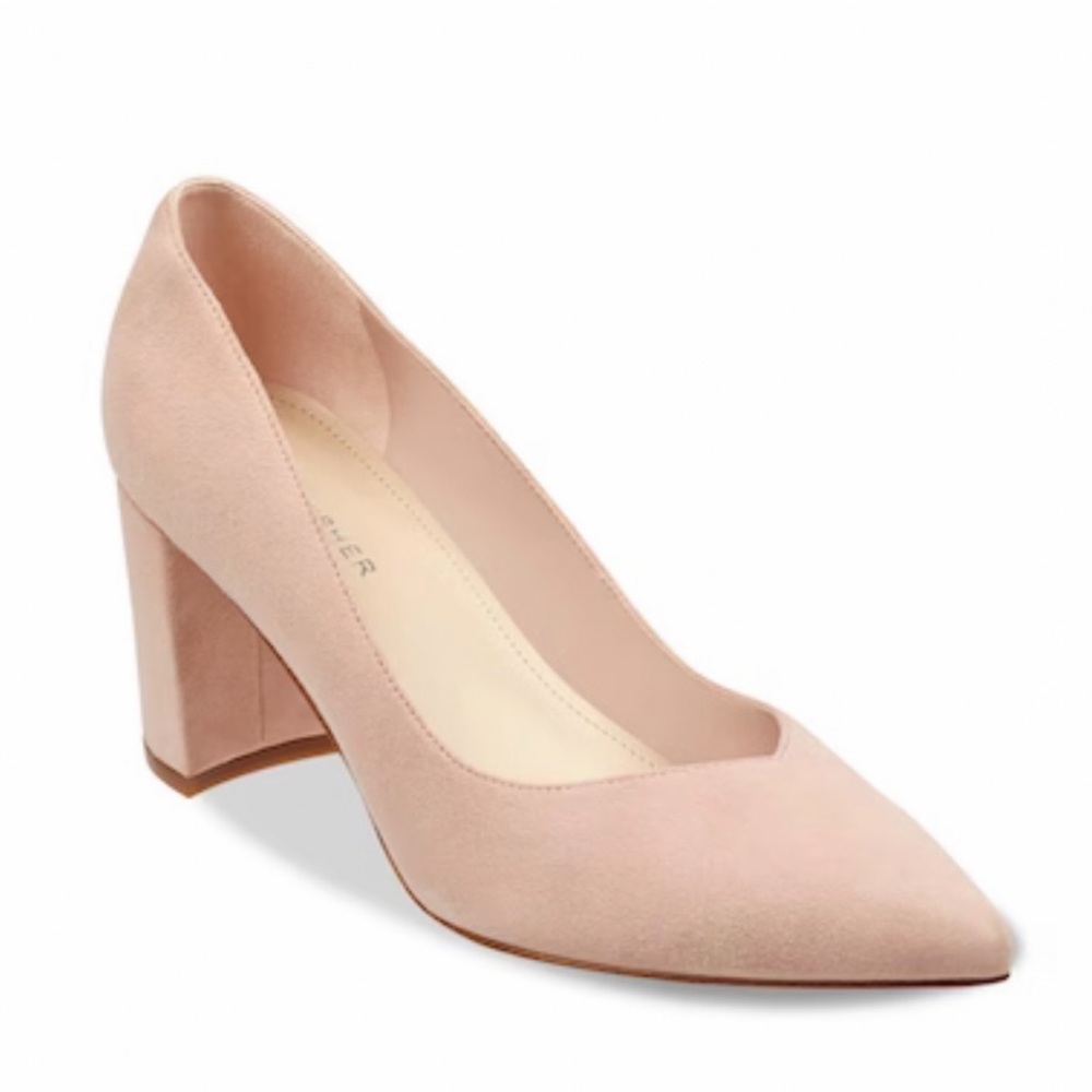 Pink pumps wide width